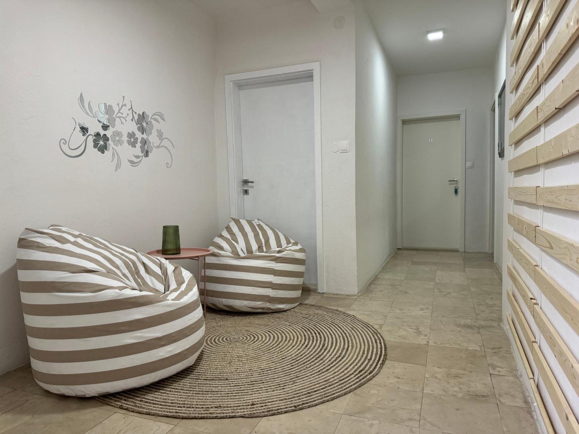 Rooms Salvia Ploce  Eksteriør billede
