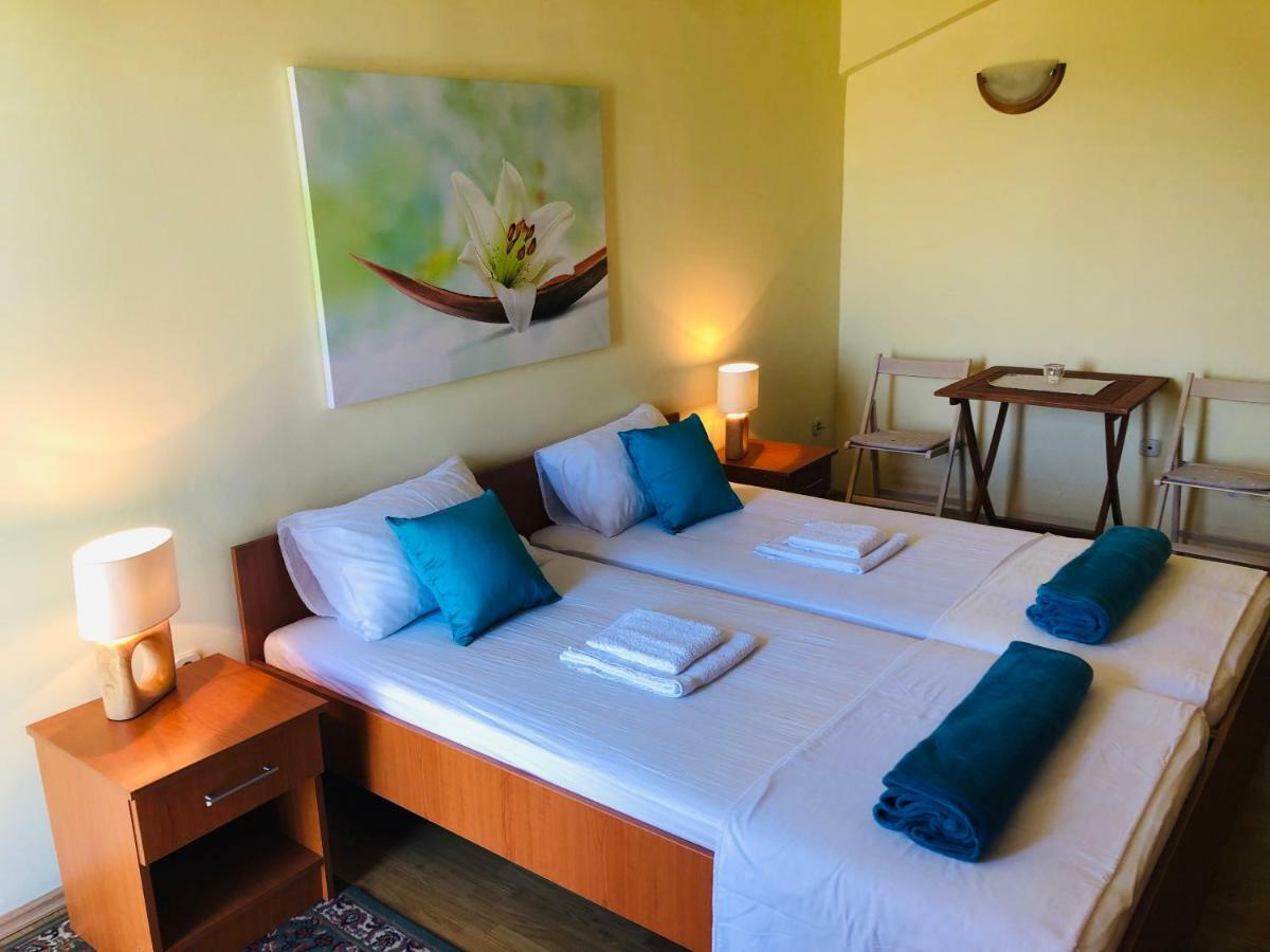 Rooms Salvia Ploce  Eksteriør billede